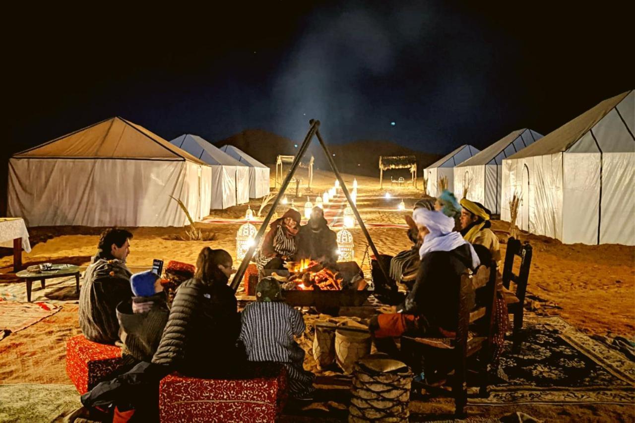 Africa Luxury Camps Hotel เมอร์ซูกา ภายนอก รูปภาพ