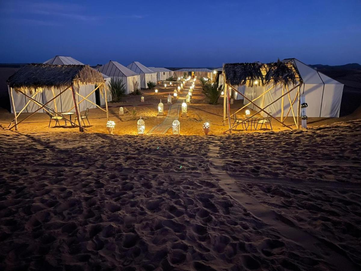 Africa Luxury Camps Hotel เมอร์ซูกา ภายนอก รูปภาพ