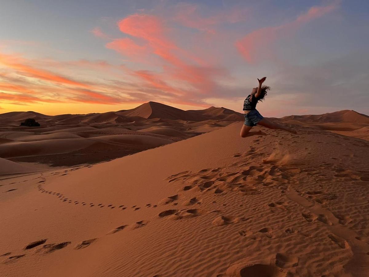 Africa Luxury Camps Hotel เมอร์ซูกา ภายนอก รูปภาพ